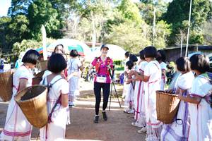 BIB: 2009
                            <button type="button" onclick="openModal(19060641)" class="btn btn-primary btn-sm float-right btn-popup" data-toggle="modal" data-target=".modal-high-quality">
                        <i class="fas fa-shopping-cart"></i> Add to Cart
                    </button>
                                            <button type="button" onclick="isThisMe(19060641, true)" class="btn btn-success btn-sm float-right btn-popup btn-isme hidden" data-toggle="tooltip" data-placement="bottom" title="นี่คือรูปของคุณใช่ไหม คลิกที่นี่เพื่อเอาเข้าอัลบั้ม">
                        <i class="fas fa-plus"></i> Add to album
                    </button>
                    <button type="button" onclick="isThisMe(19060641, false)" class="btn btn-warning btn-sm float-right btn-popup btn-isnotme hidden">
                        <i class="fas fa-ban"></i> Remove from album
                    </button>